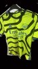 Arsenal-2023-2024-maillot-exterieur-foot-fuite.jpg